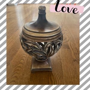 🏡🌸🐝 Lovely Brass Urn‼️